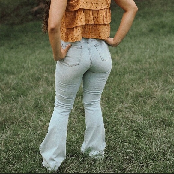 New Light Wash High Waist Flare Bell Bottom Jeans - Picture 1 of 5